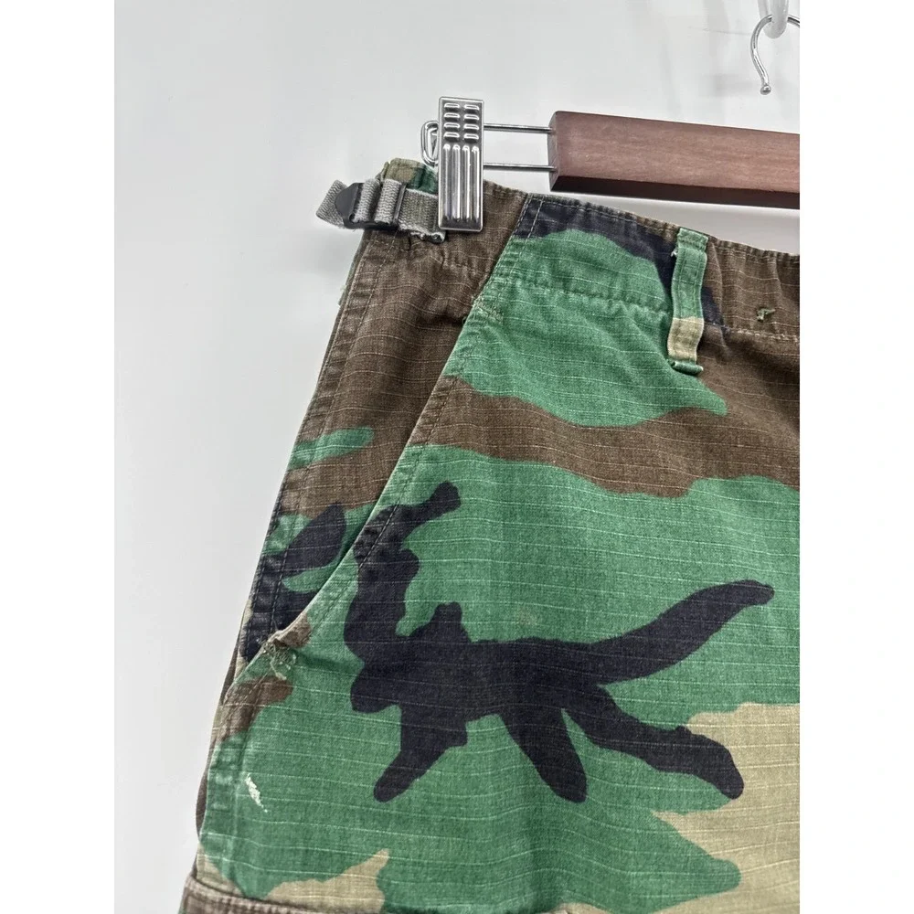 Propper US Military Combat Cargo Shorts Mens Green Woodland Camo Small Vintage